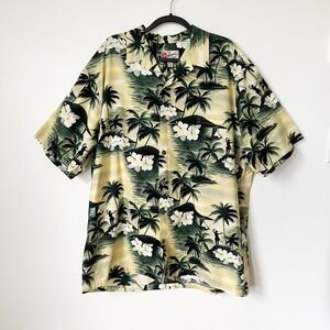 Hilo Hattie Mens Hawaiian Shirt 2XL Yellow Green Palm Print